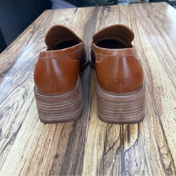 Brown Leather Men\'s Loafers main image 8